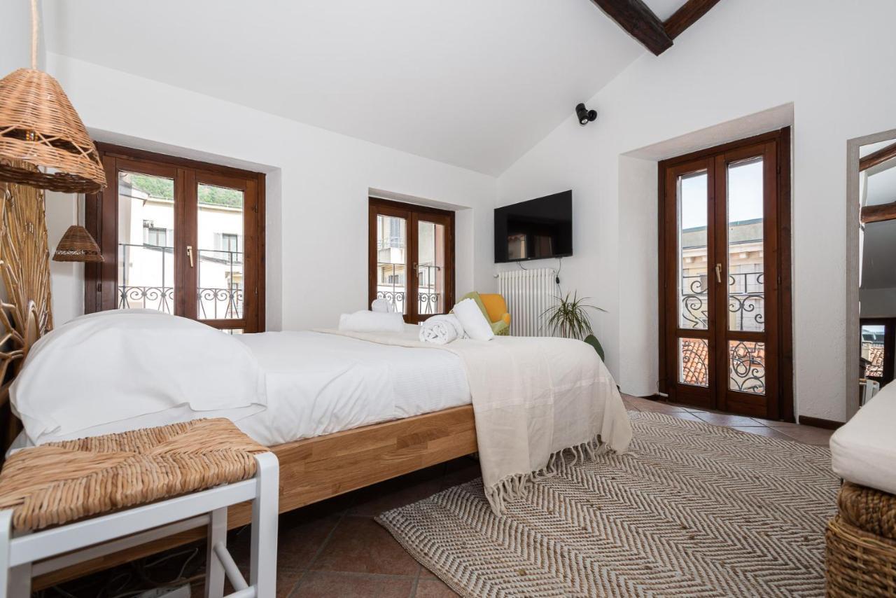 Apartmán Cozy Studio In Old Town Como Exteriér fotografie