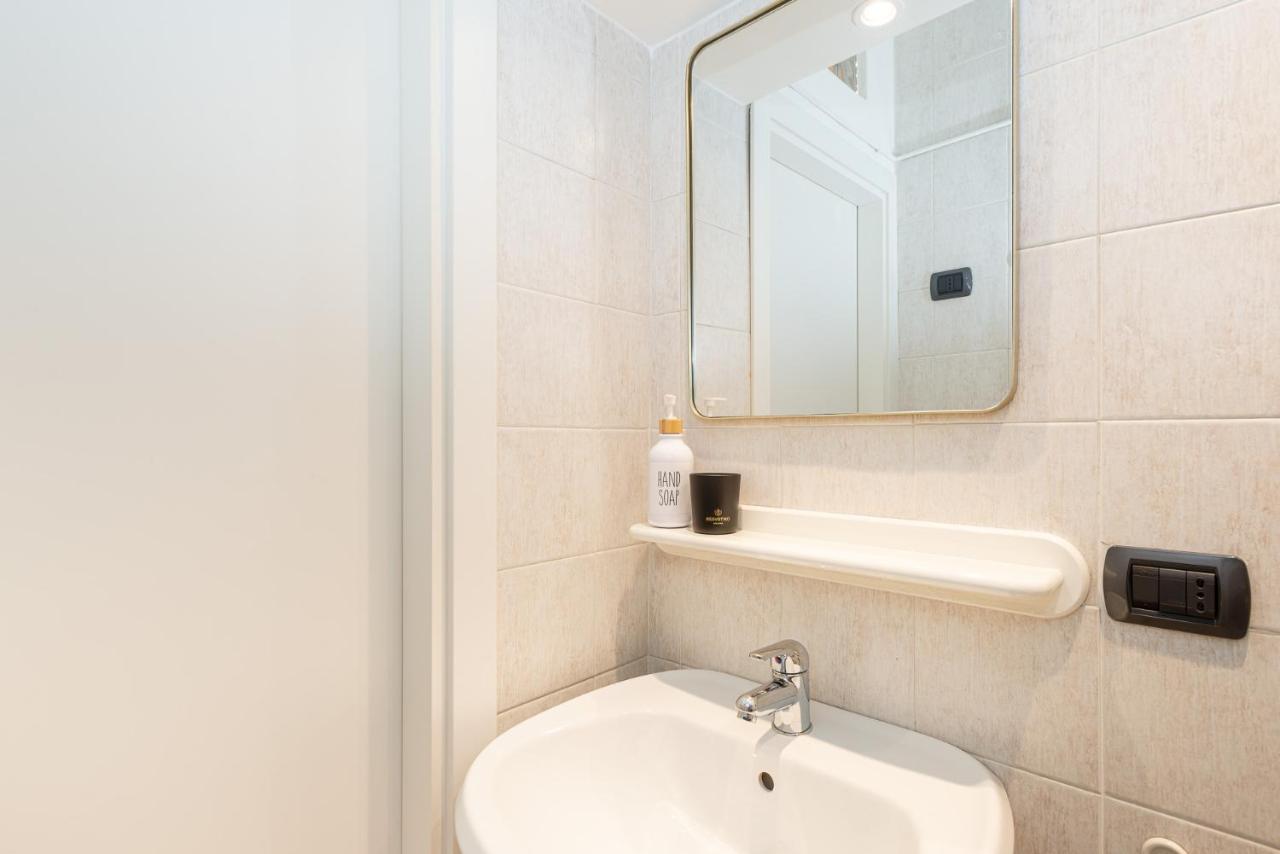 Apartmán Cozy Studio In Old Town Como Exteriér fotografie